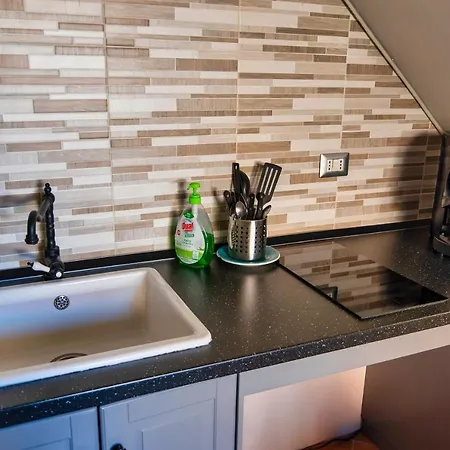 Casa Indipendente * Collecchio