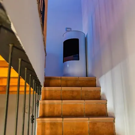 Casa Indipendente * Collecchio